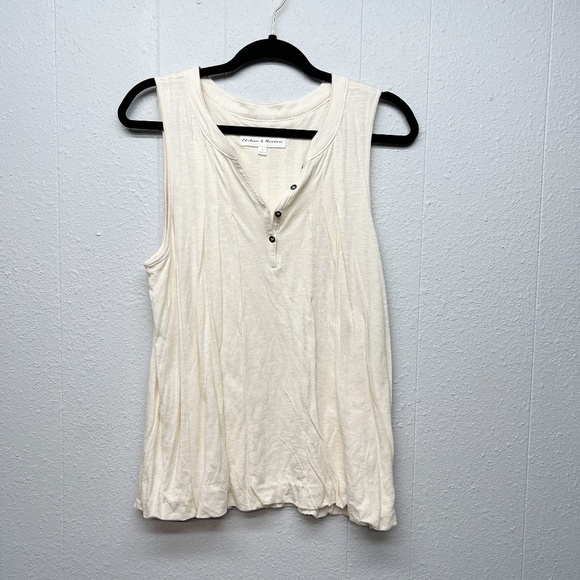 Chelsea & Theodore Bubble Hem Henley Top Large Capsule Minimalist Timeless - Picture 1 of 10